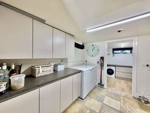 Photo 24- click for photo gallery